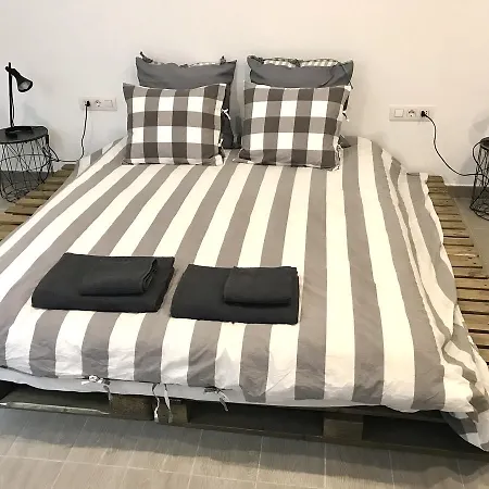 Lswhite Apartman *